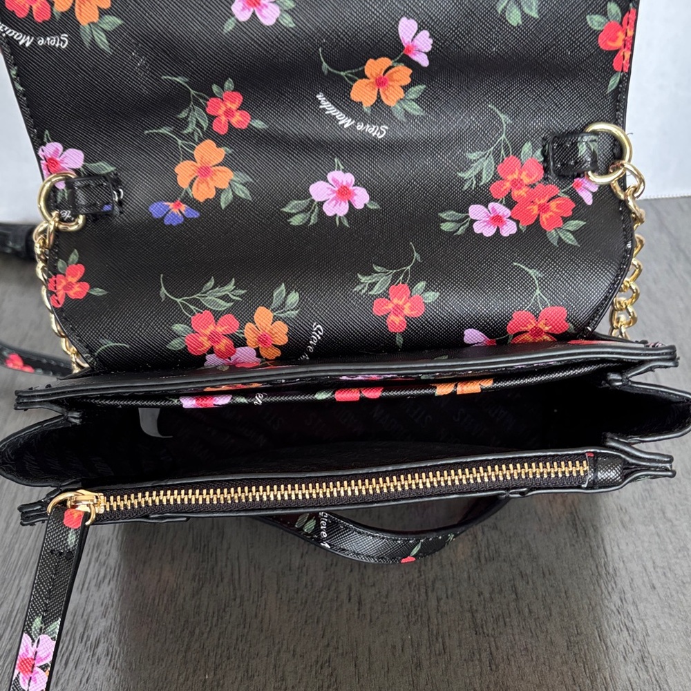 Steve Madden Black Floral Crossbody Bag - Picture 5 of 5